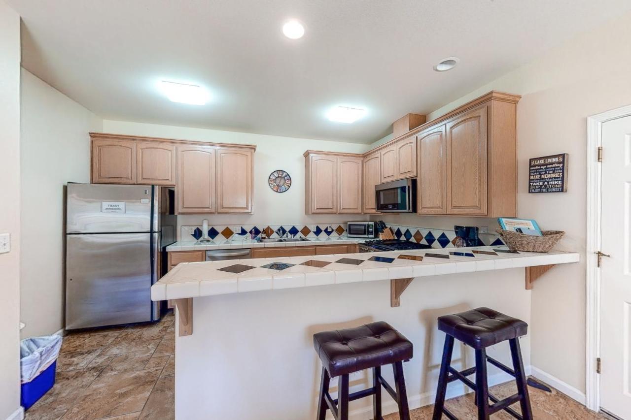 Willard House Apartment *
